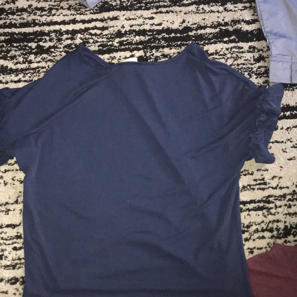 tshirt/blouse
